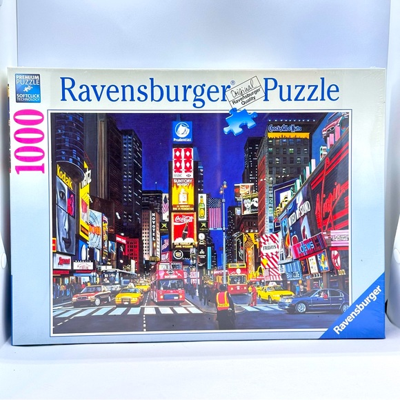 2010 Ravensburger 1000 Pc. TIMES SQUARE NYC Jigsaw Puzzle 27" x 20" Sealed - Picture 1 of 10